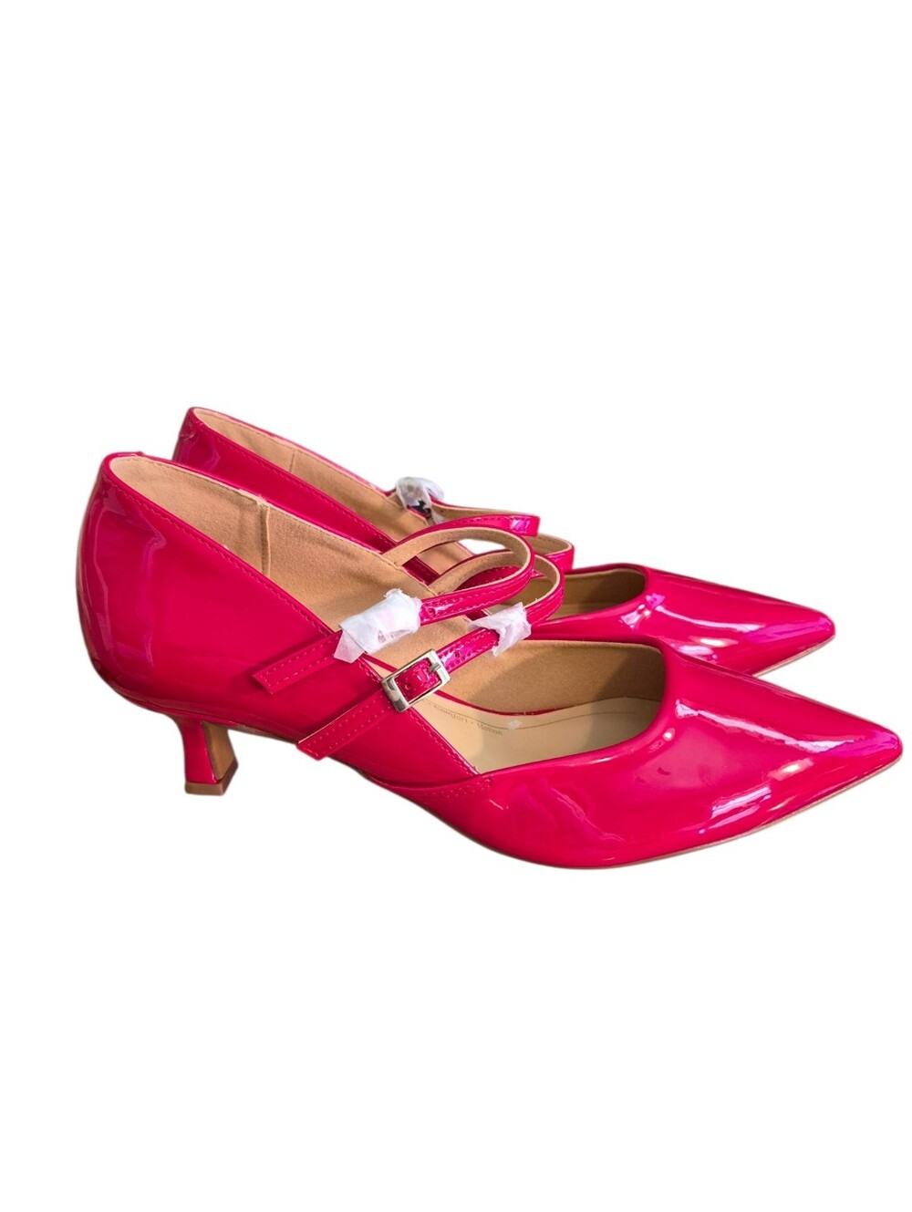 Journee Red Patent Leather Mary Jane Kitten Heel Pumps- 9.5.         U31